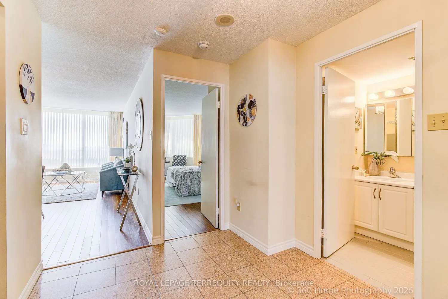 3050 Ellesmere Road 1221 photo 5