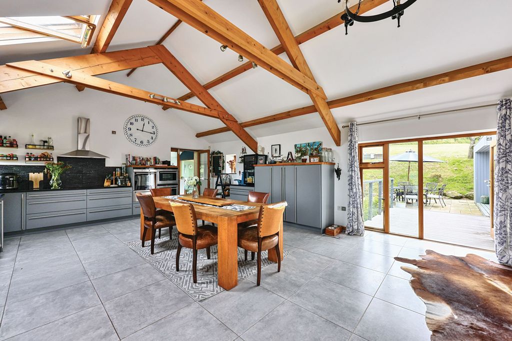 5 bed barn conversion for salePlympton, Plymouth PL7 photo 4