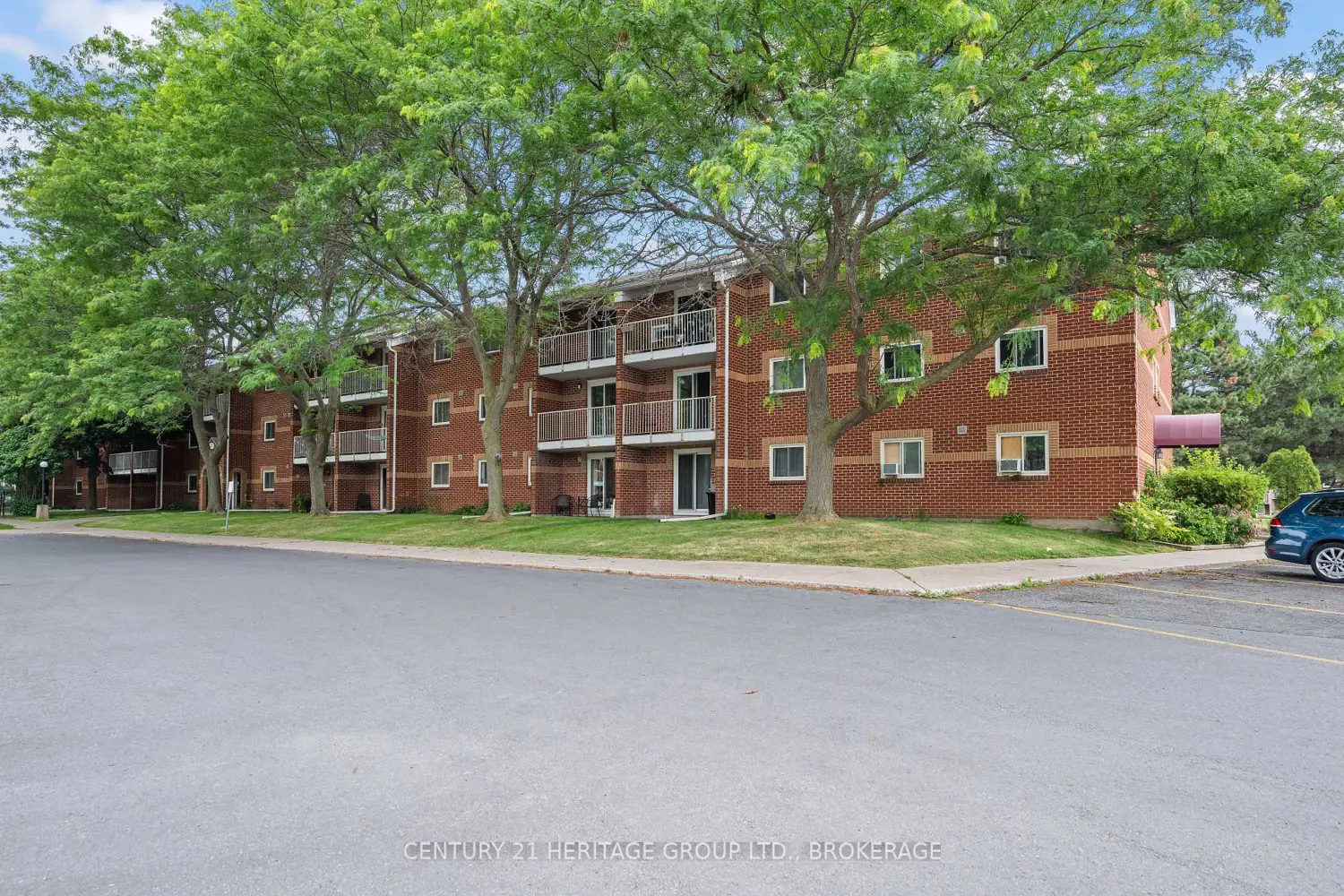 573 Armstrong Road 114