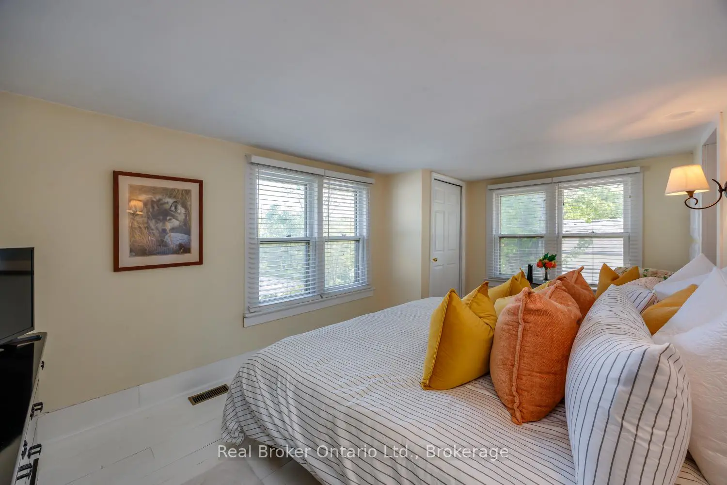 61 Mill Street photo 2