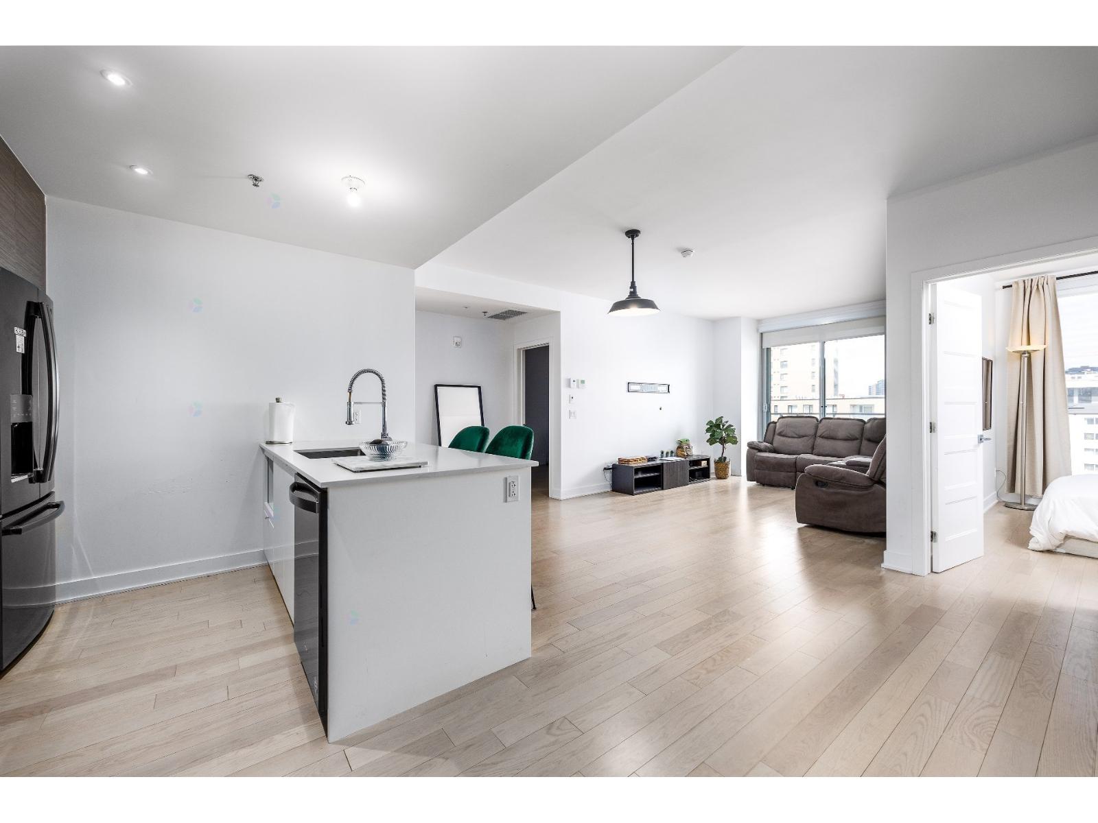 315 Rue Richmond