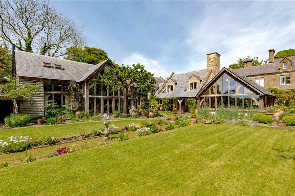 5 bed detached house for saleChurch Road, Biddestone, Wiltshire SN14