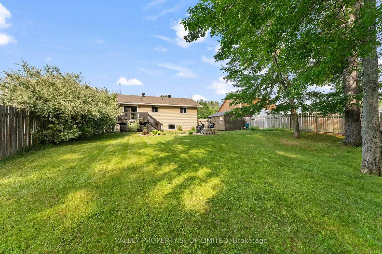 16 Bob Seguin Drive photo 2