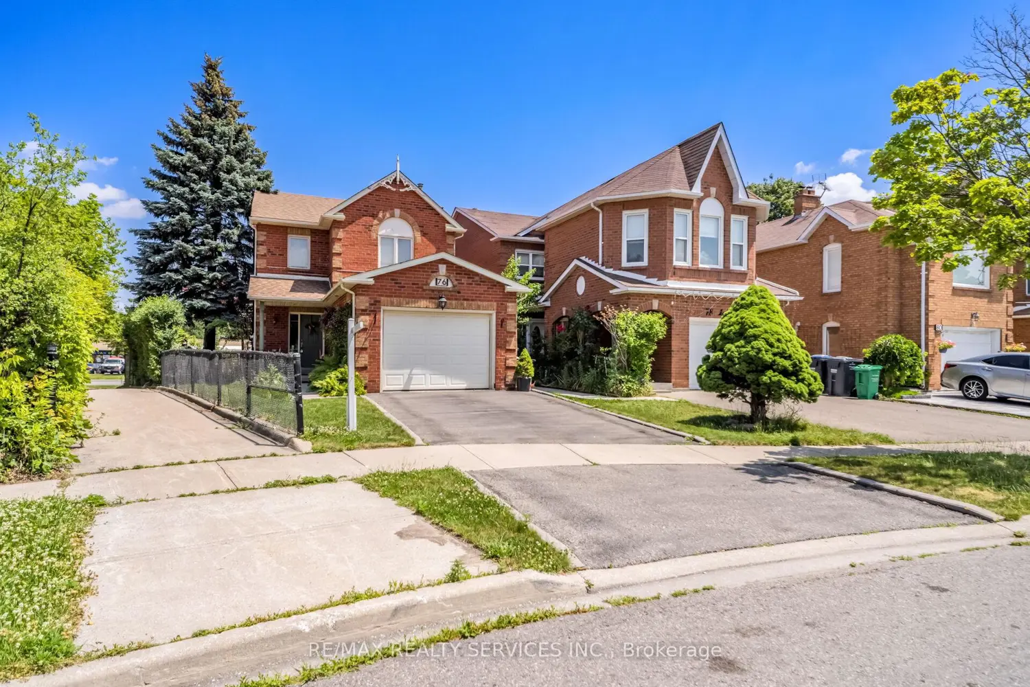 76 Leeward Drive photo 5