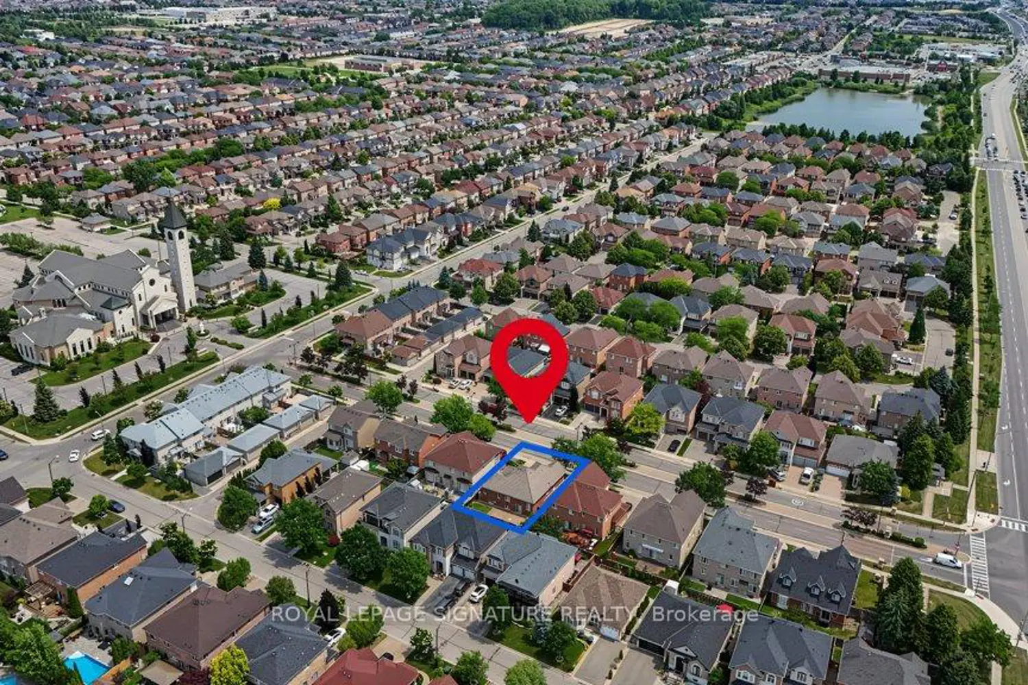 26 Saint Clare Boulevard photo 4