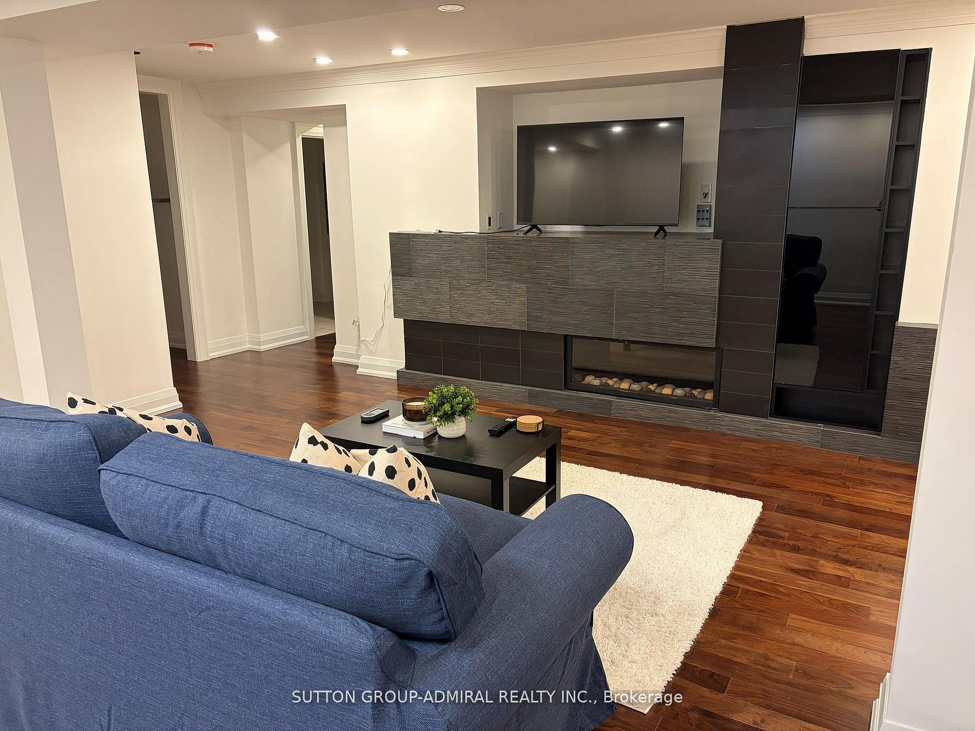 Basement-107 Princeton Gate, Vaughan, ON, L6A 2S7 photo 5