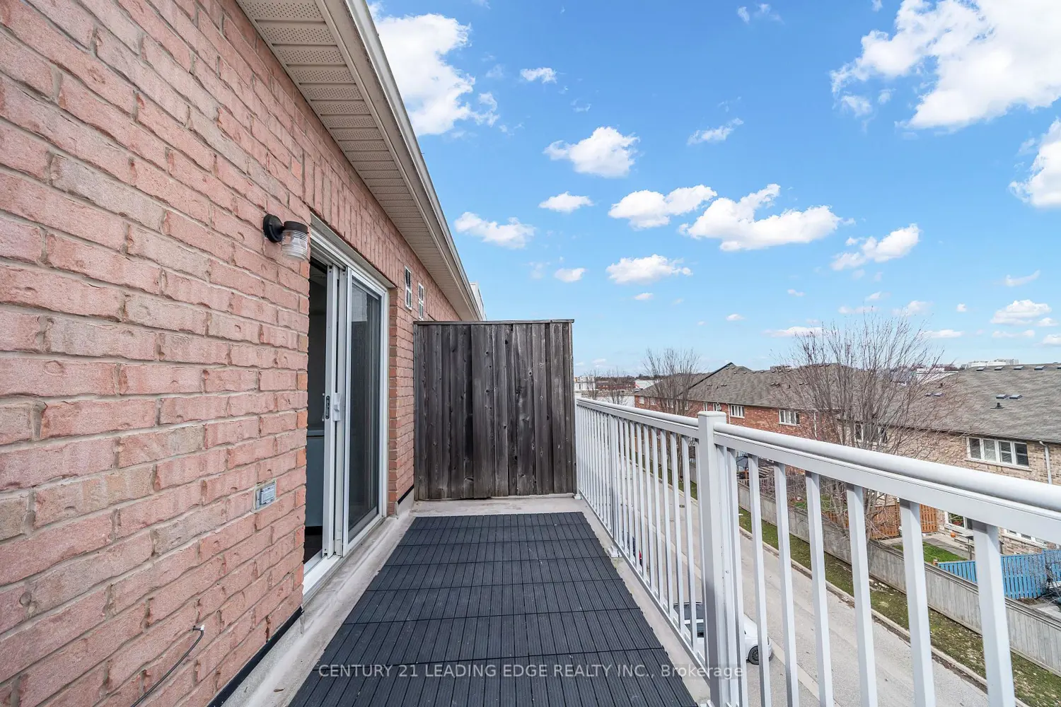 653A Warden Avenue 53 photo 5