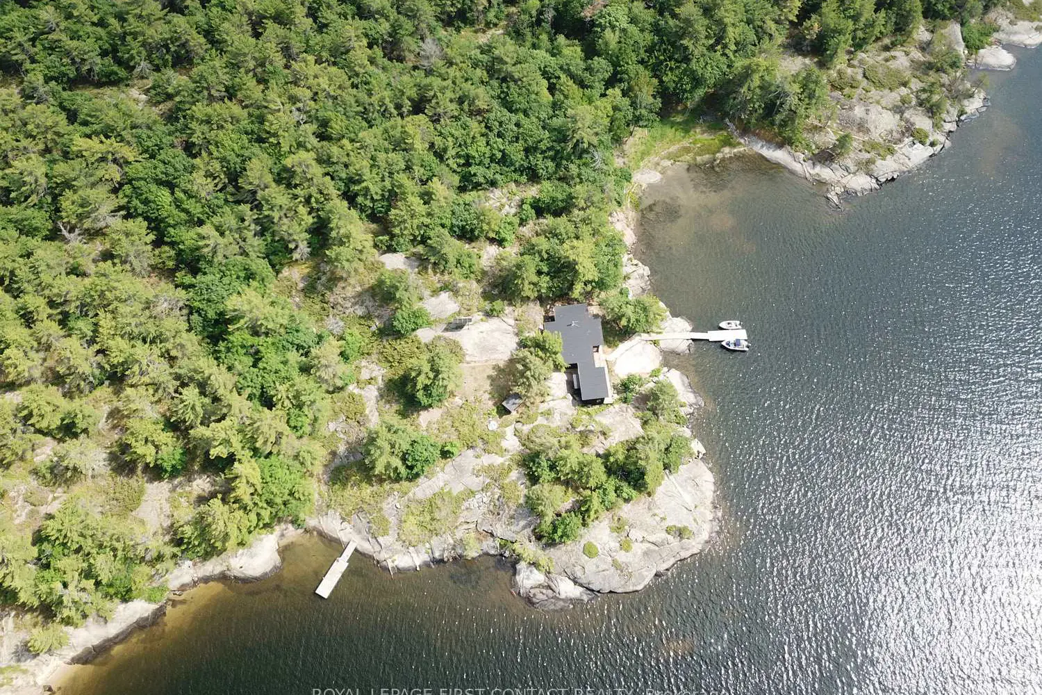 23 A26 Island photo 4