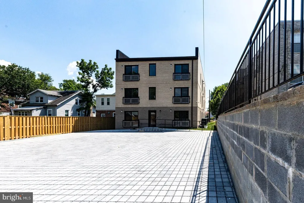 1904 Irving Street NE Unit 201, Washington, DC 20018
