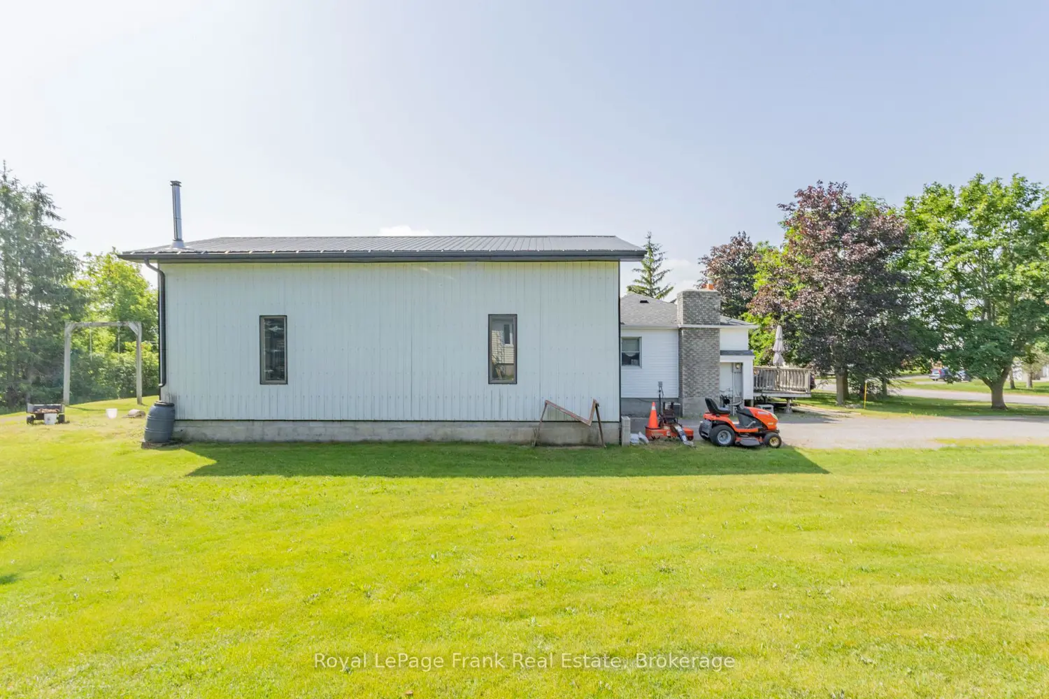 2326 Elm Tree Road photo 3