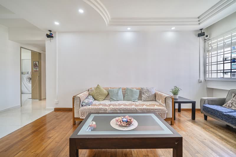 706 Pasir Ris Drive 10 photo 3