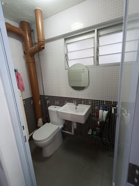 315 Woodlands Street 31 photo 4