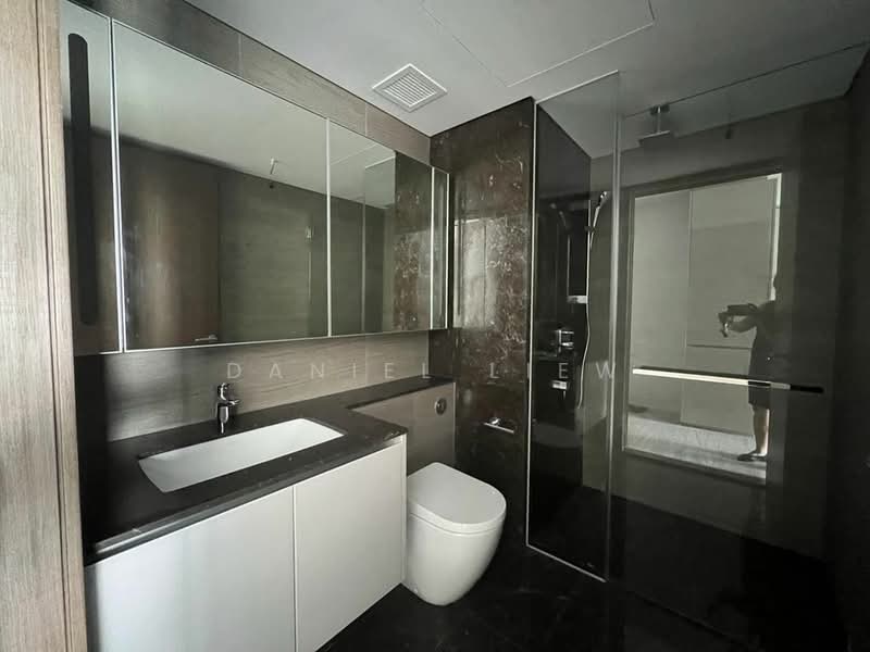 916 Sims Avenue photo 4