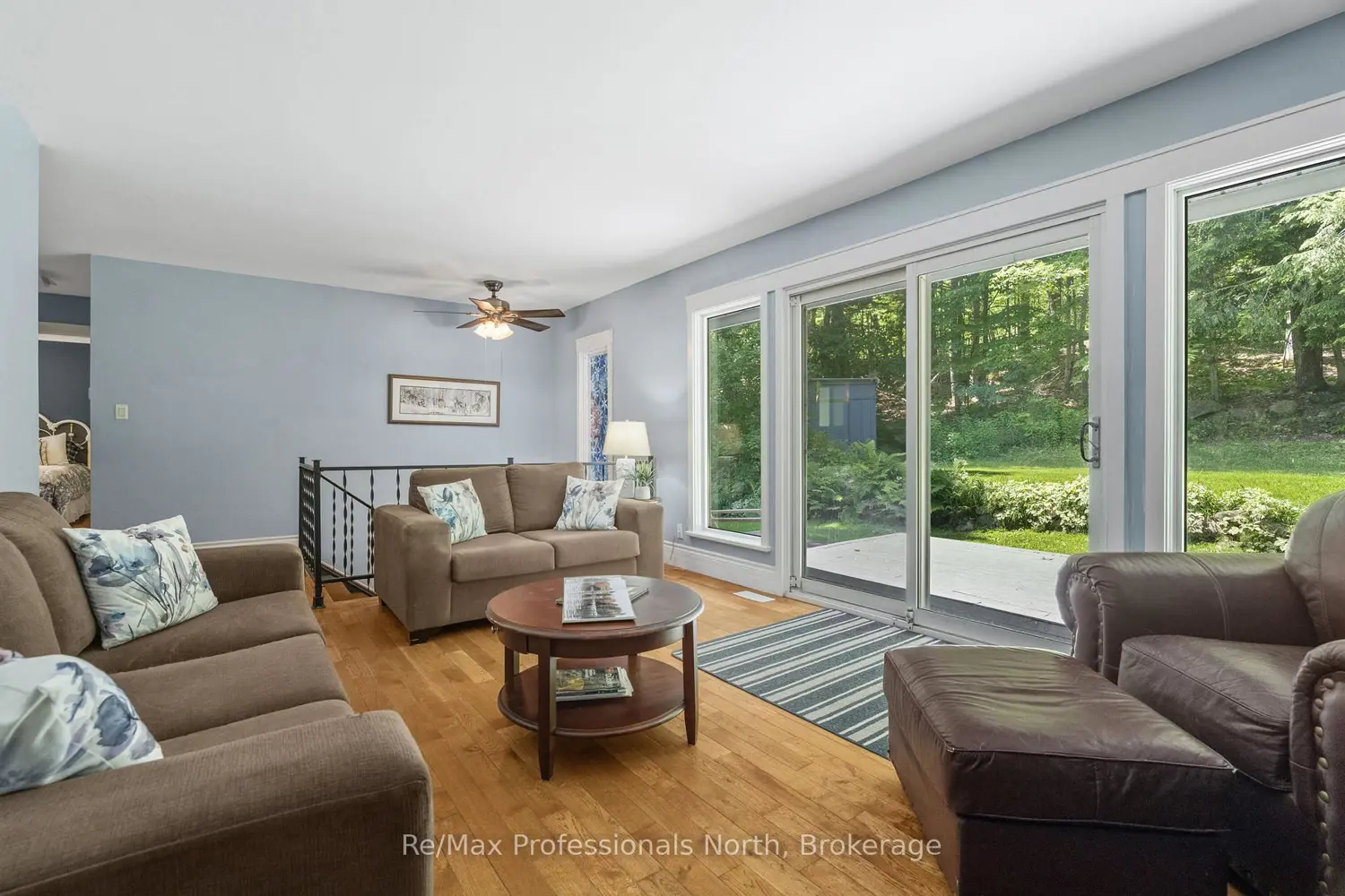 1032 Bradley Road photo 2