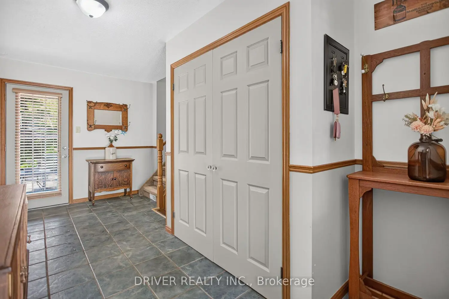 24 Hawthorne Crescent photo 4
