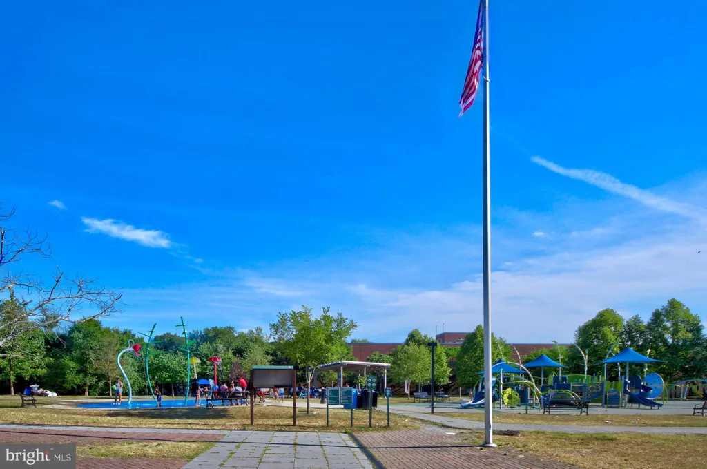 2110 Suitland Terrace SE, Washington, DC 20020