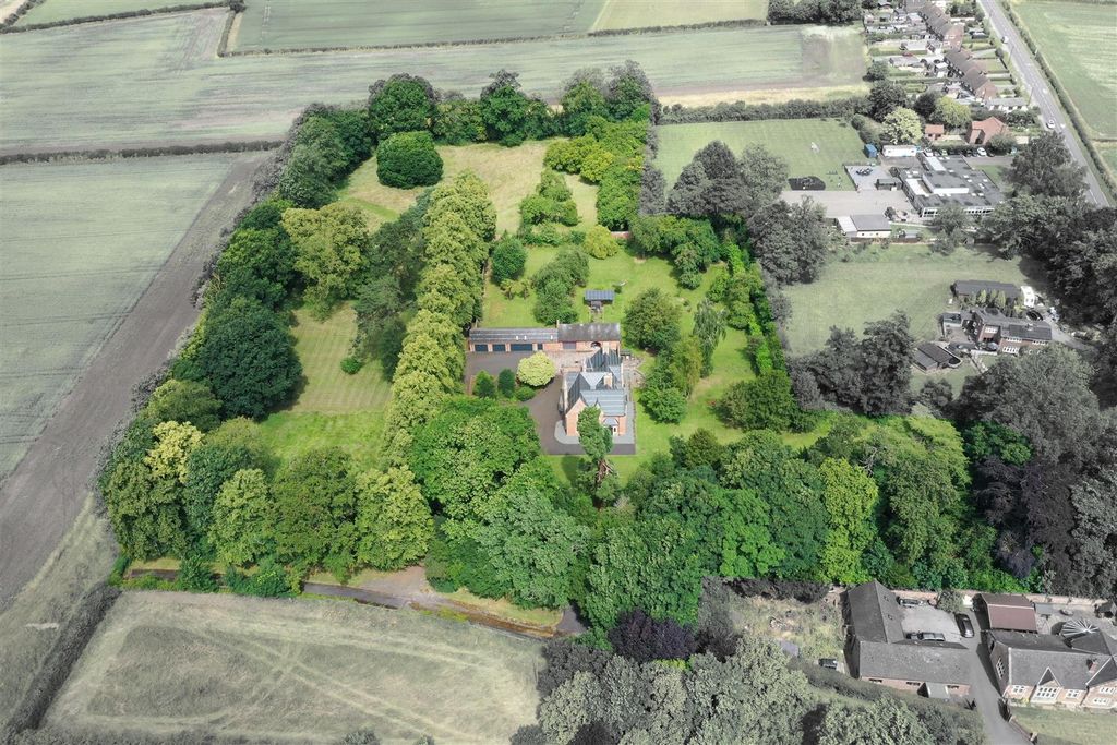 4 bed detached house for saleDarlton Road, Dunham-On-Trent, Newark NG22