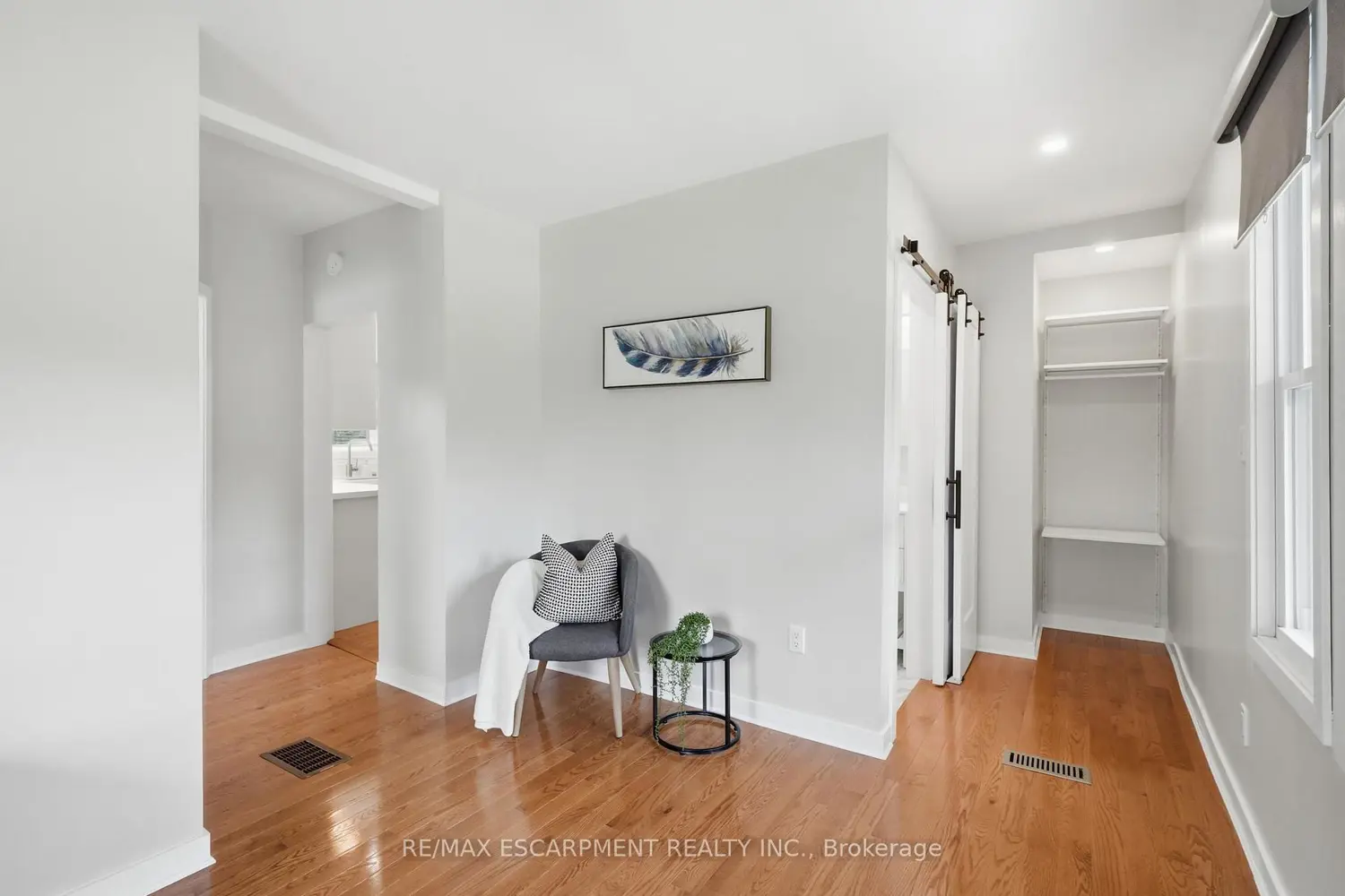 410 Beach Boulevard photo 3