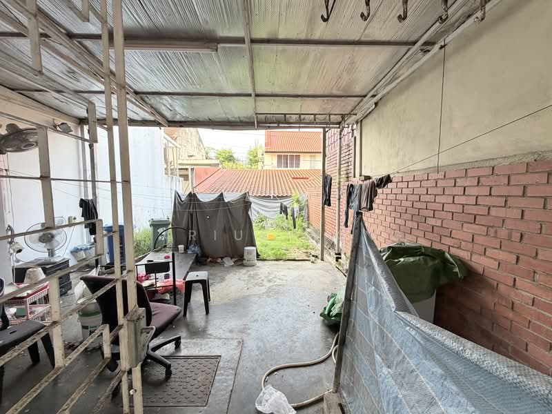 Original condition WORKERS DORMITORY for rent! photo 5