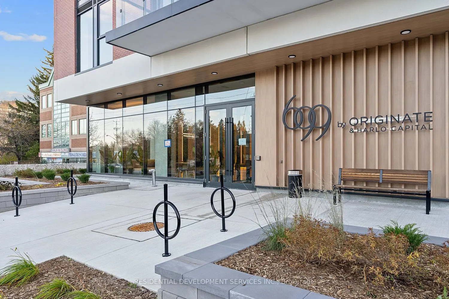 699 Sheppard Avenue 507 photo 2