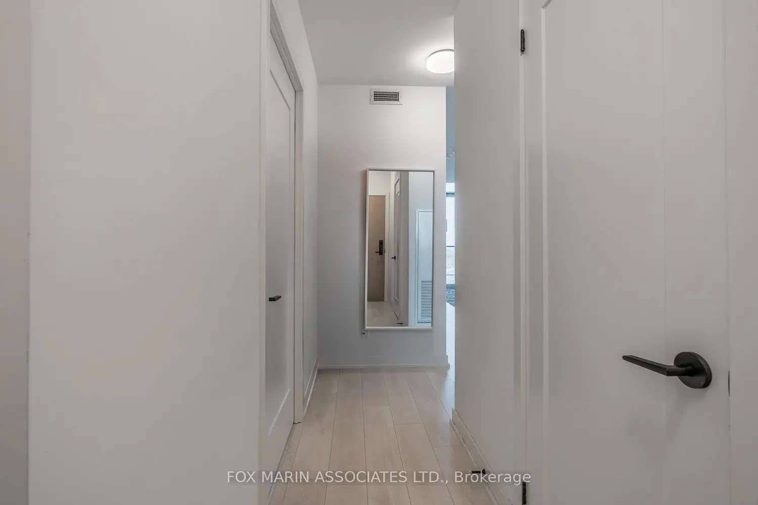 5 Defries Street 1104