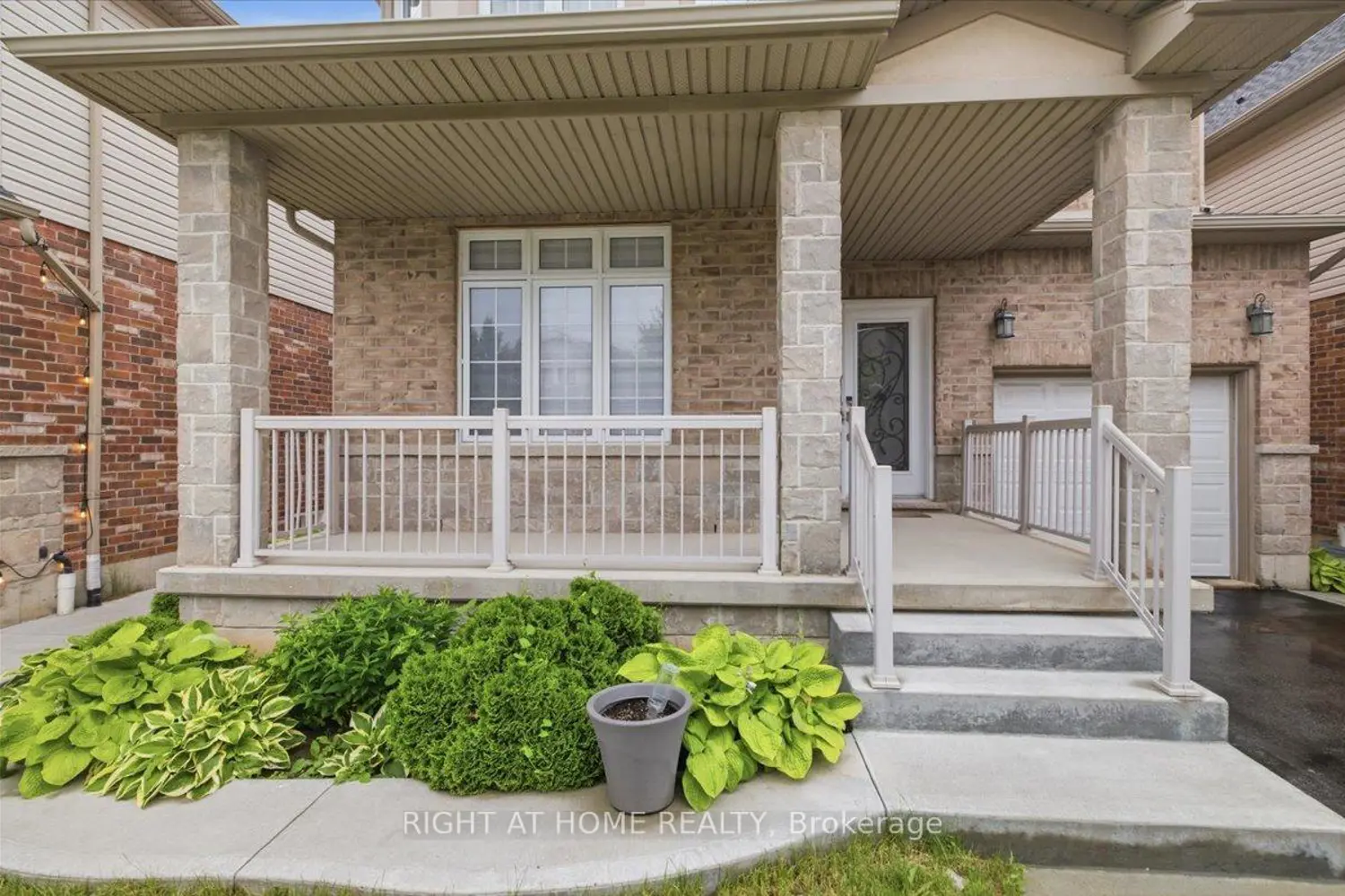 15 Willowbanks Terrace