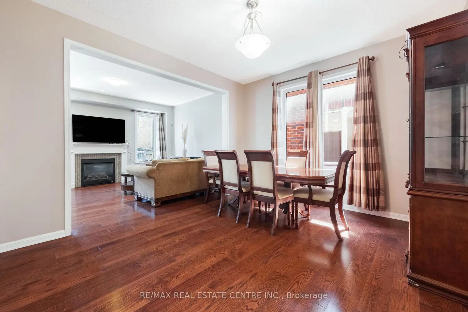 58 Seafair Crescent photo 3