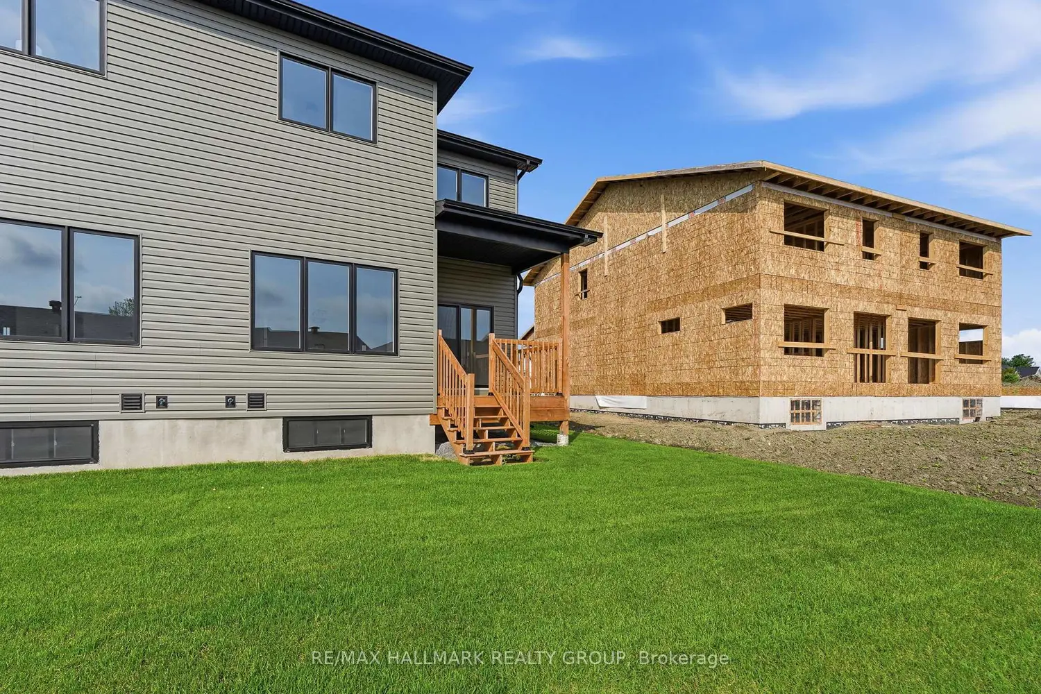 146 Elizabeth Drive photo 3