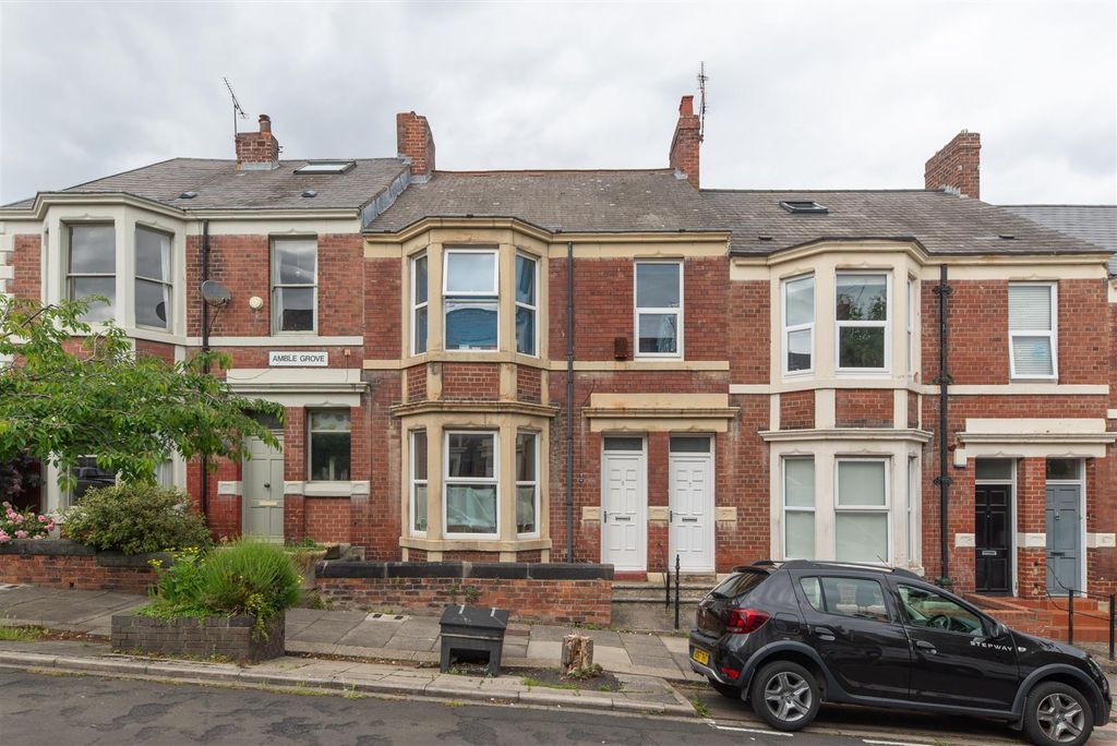 6 bed flat for saleAmble Grove, Sandyford, Newcastle Upon Tyne NE2