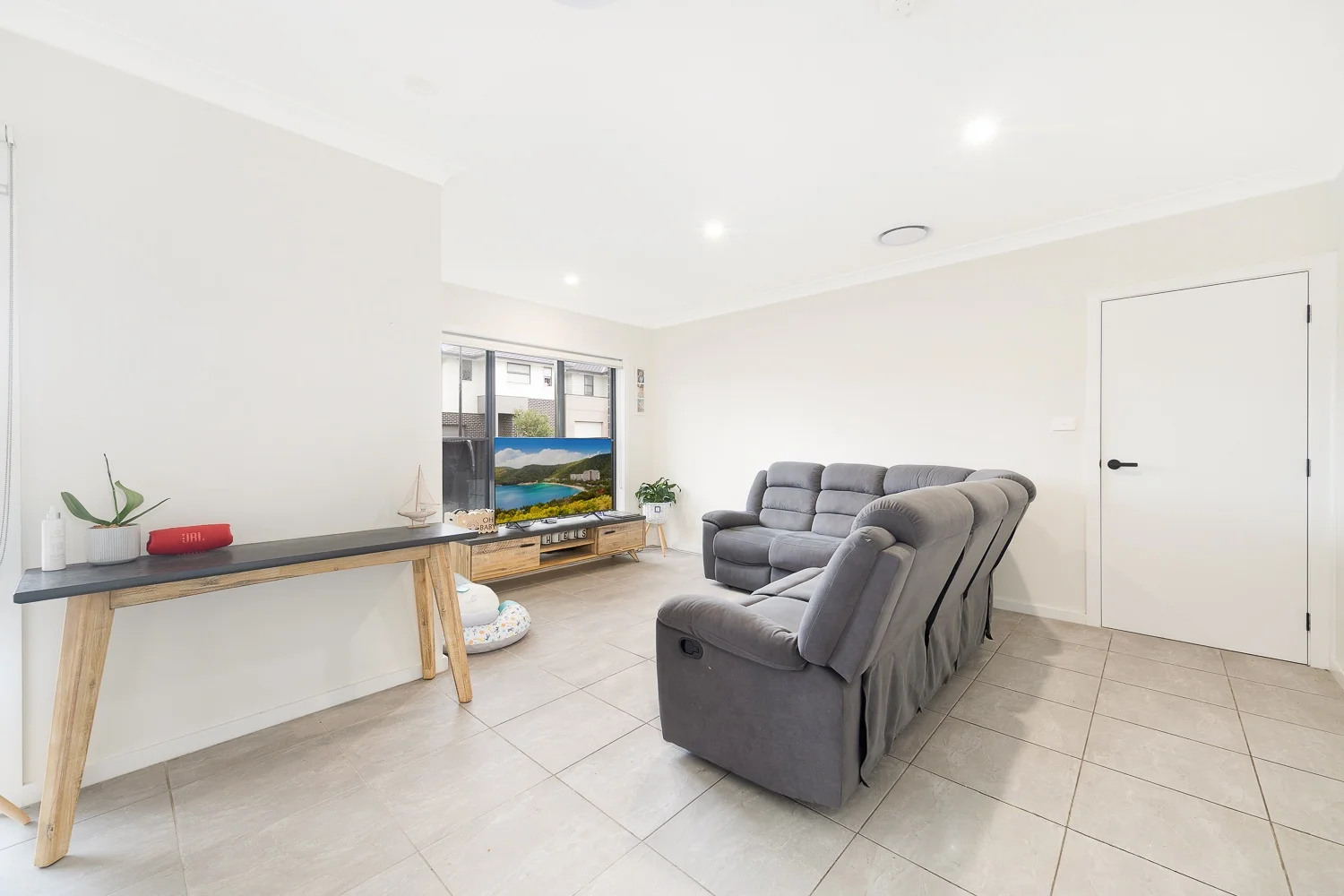 Colebee NSW 2761 photo 5