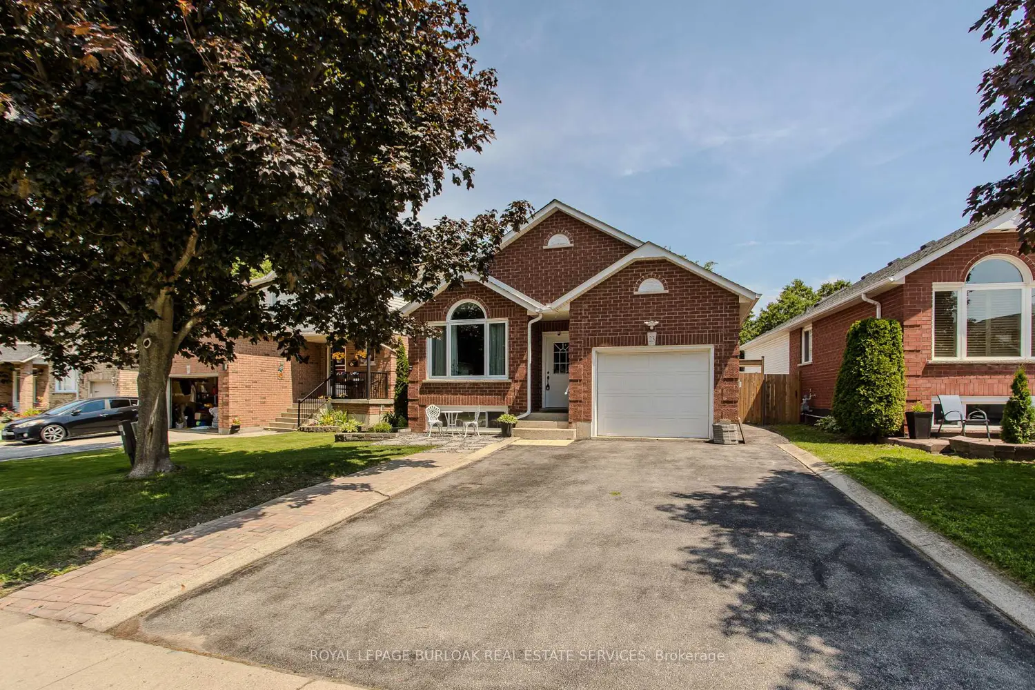 23 Annapolis Way photo 2