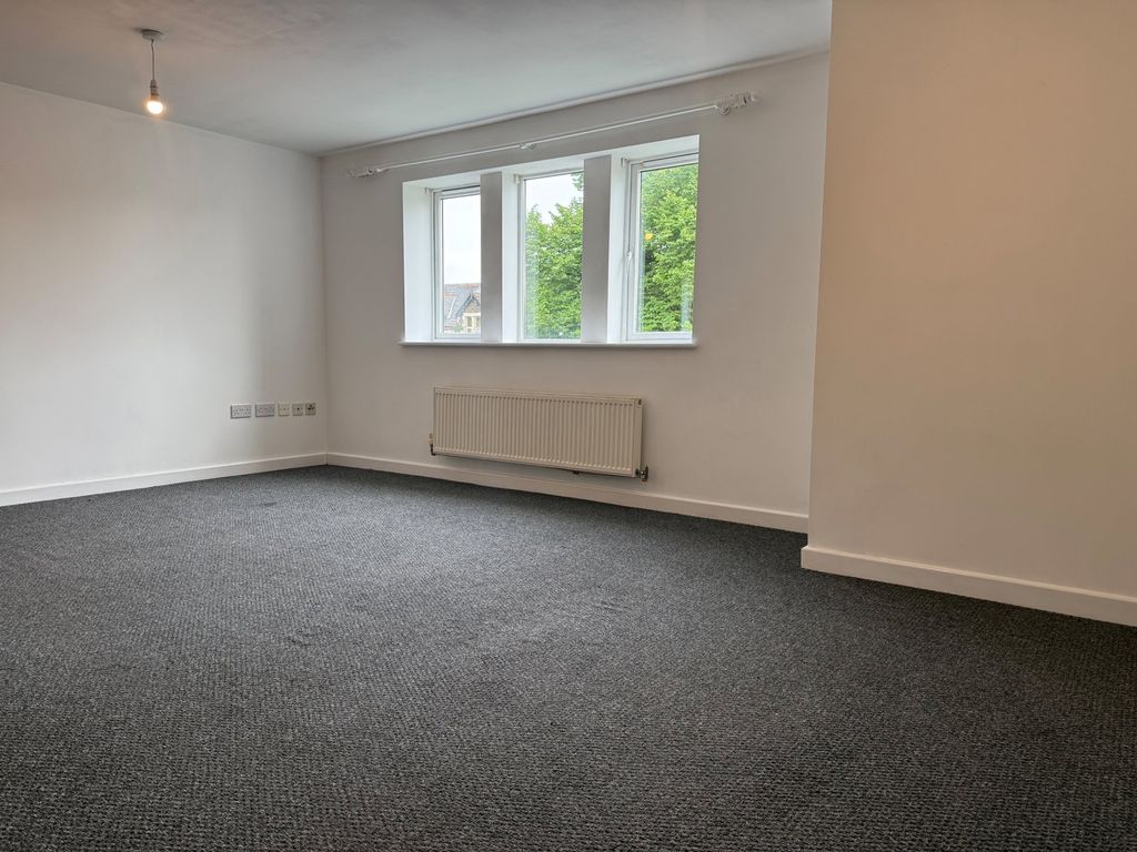 2 bed flat for saleClos Dewi Sant, Canton, Cardiff CF11