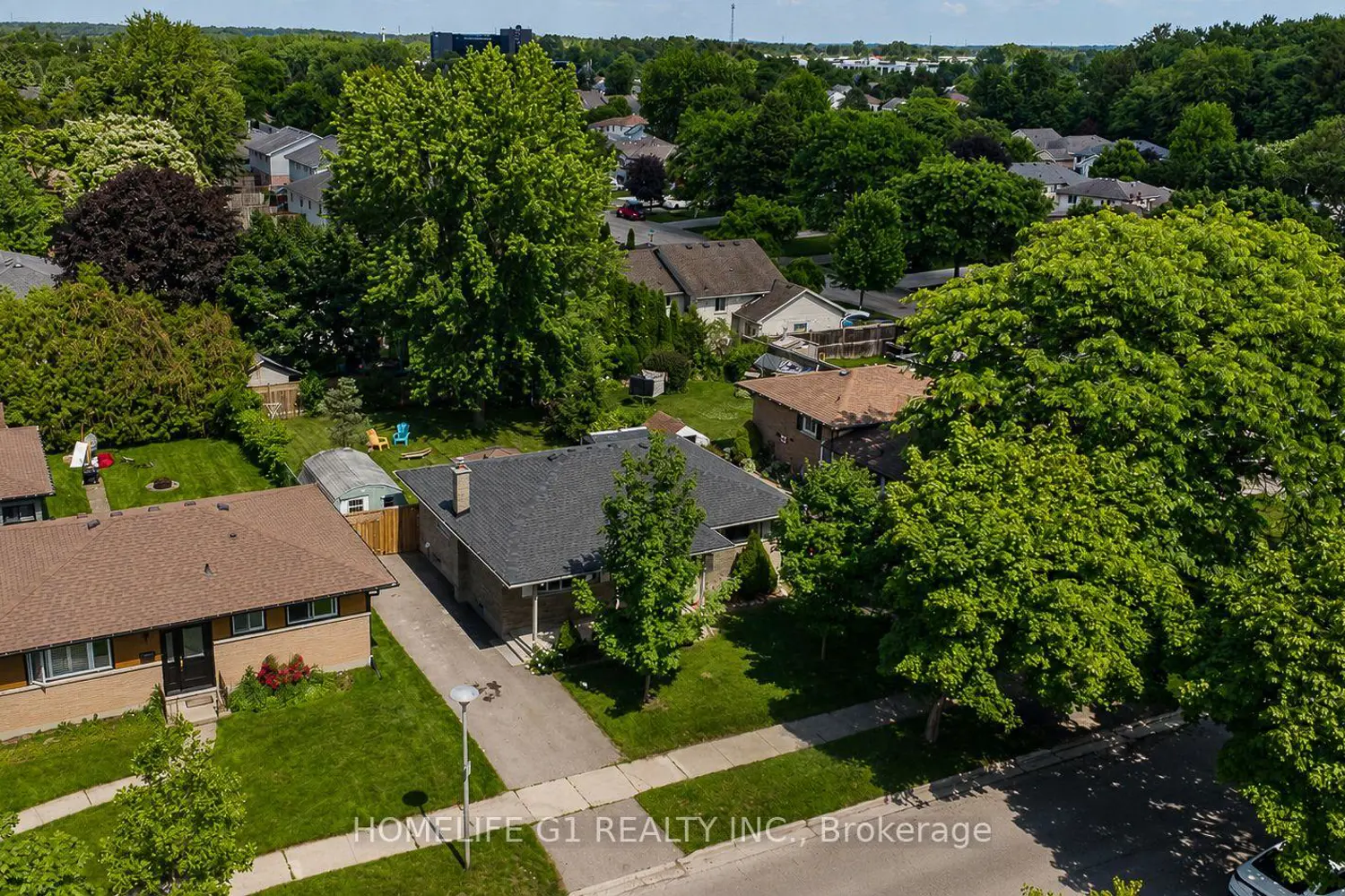 409 Hudson Drive photo 4