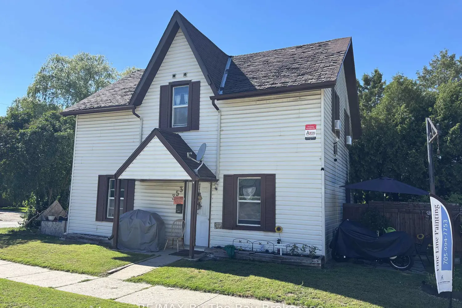 353 Ontario Street photo 2