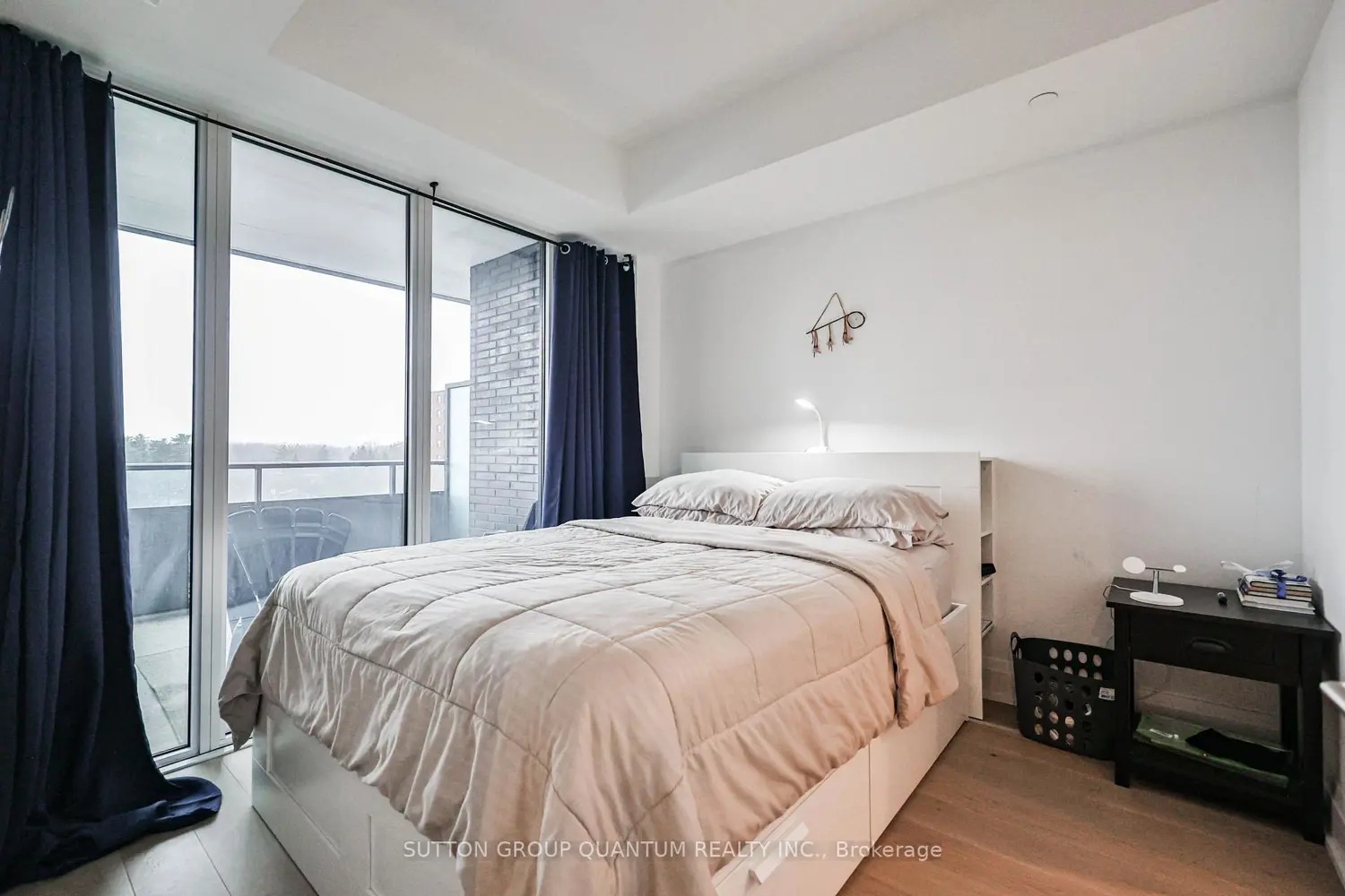 21 Park Street 1009