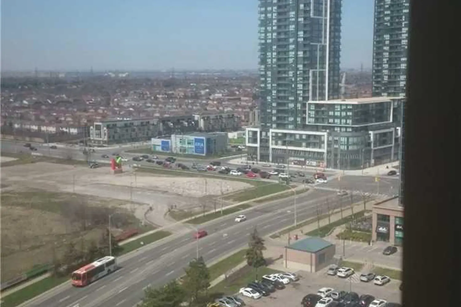 350 Webb Drive 1807 photo 3