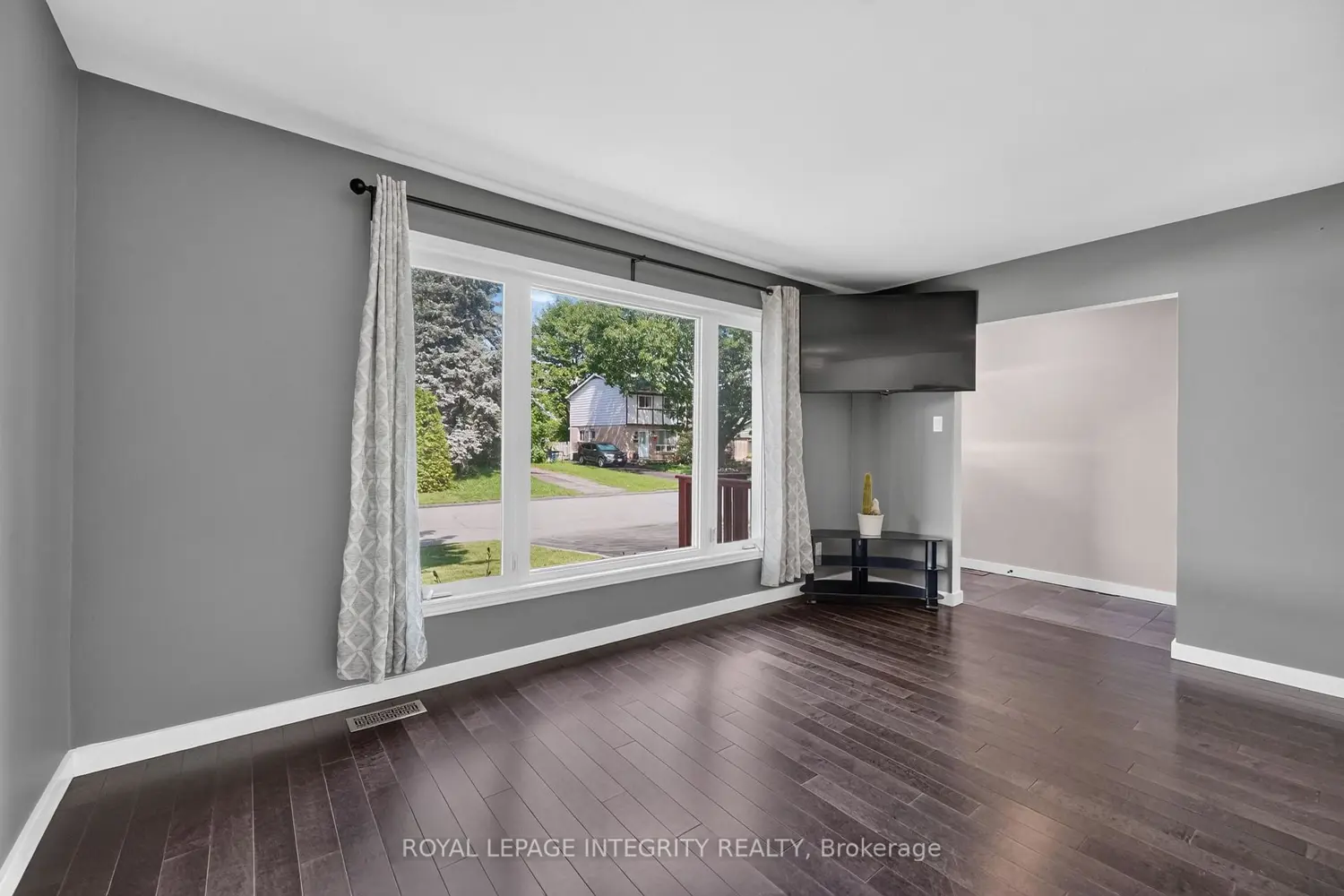 127 Morton Drive photo 4