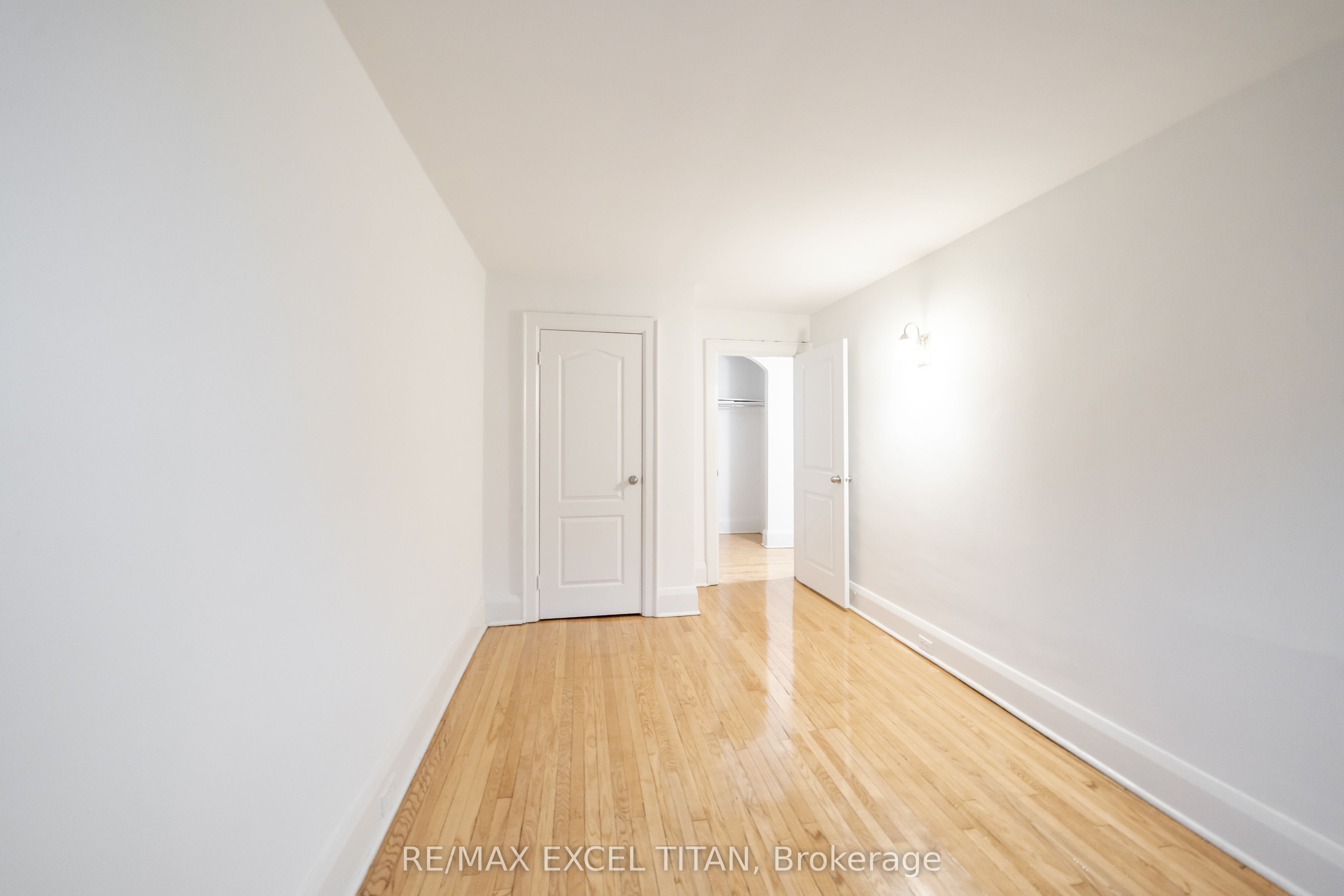 23-6 Kingston Road, Toronto, ON, M4L 2S4 photo 3