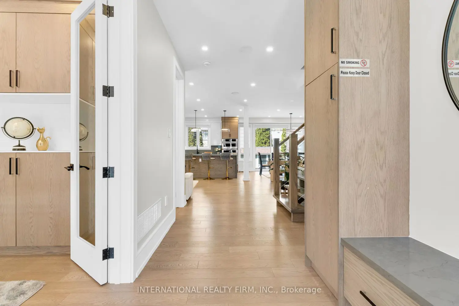 46 Sunnypoint Crescent photo 5