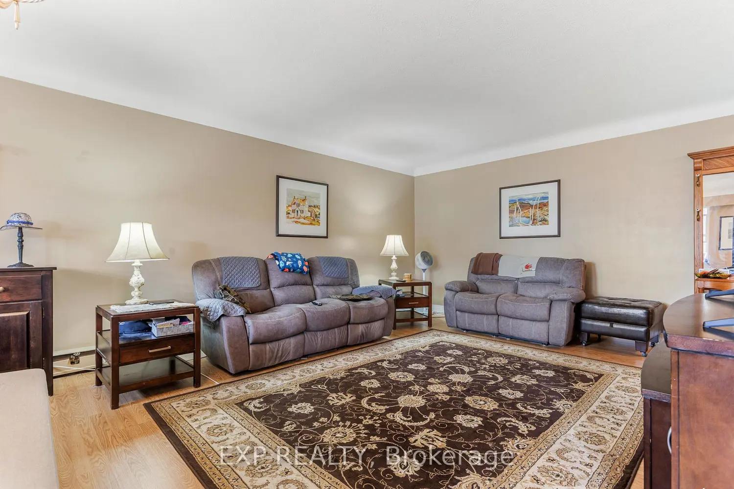 38 Charlton Avenue 302 photo 5