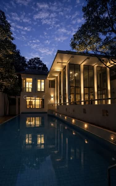 Belmont | Cornwall | Leedon Park photo 3