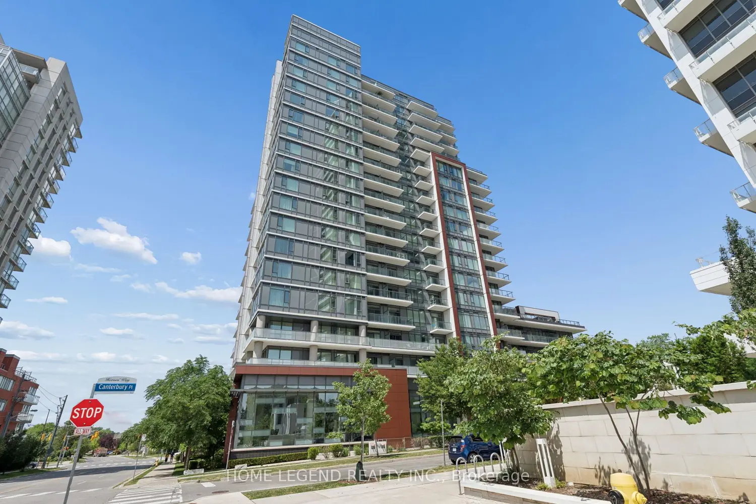 68 Canterbury Place 605