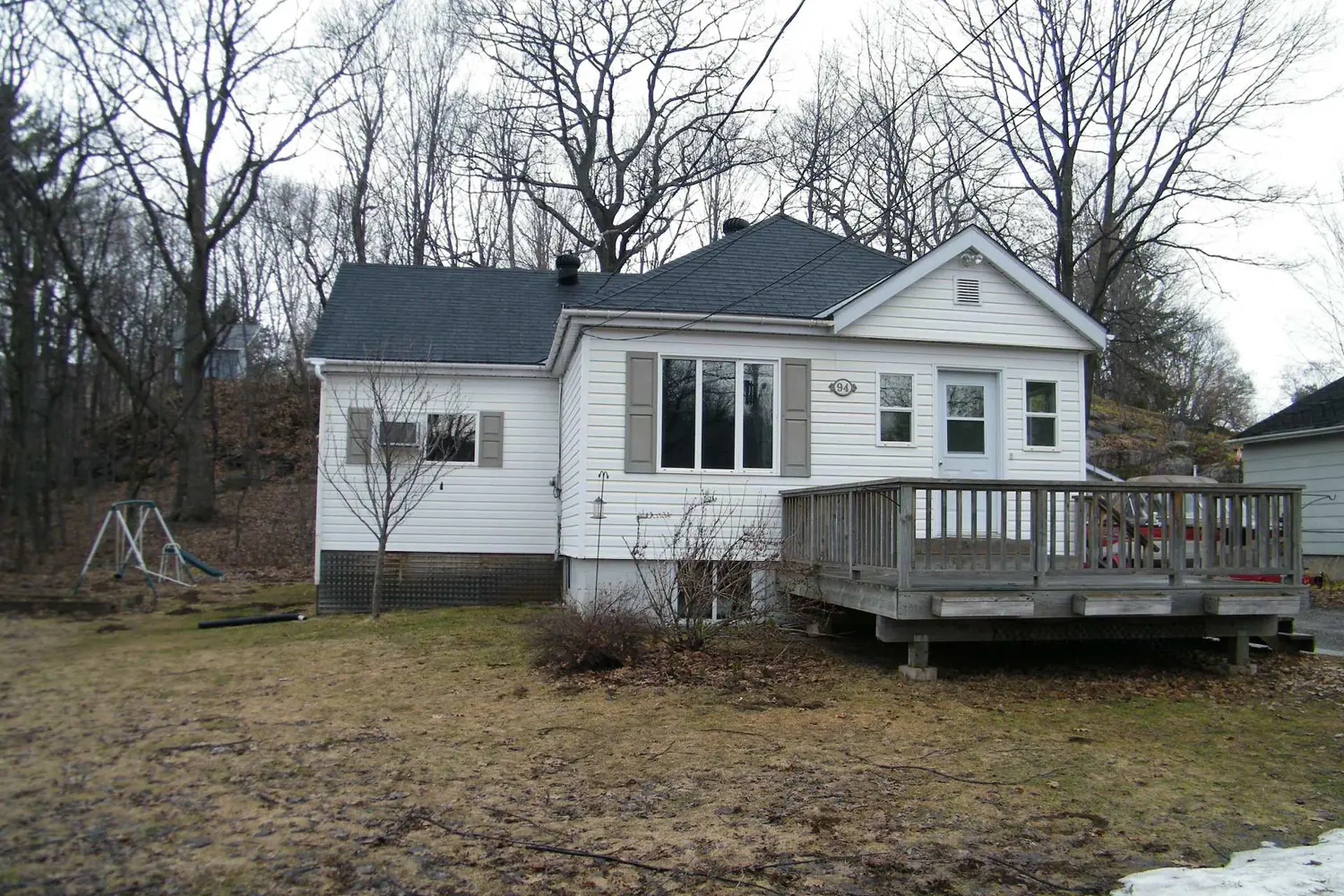 94 William Street photo 3