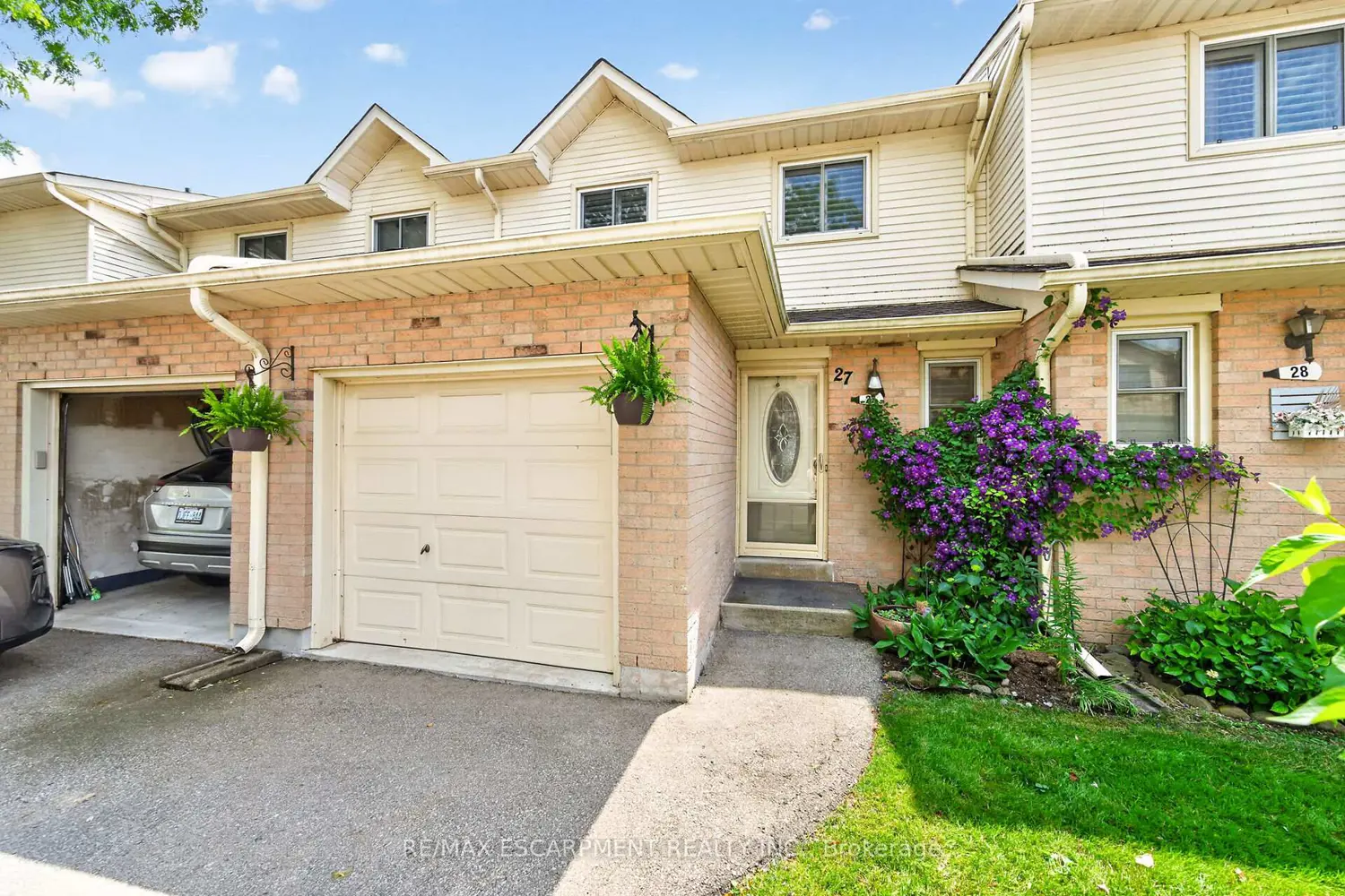 860 Rymal Road 27 photo 3