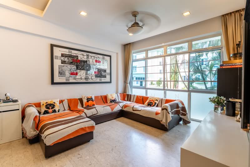 33 Eng Kong Crescent photo 3