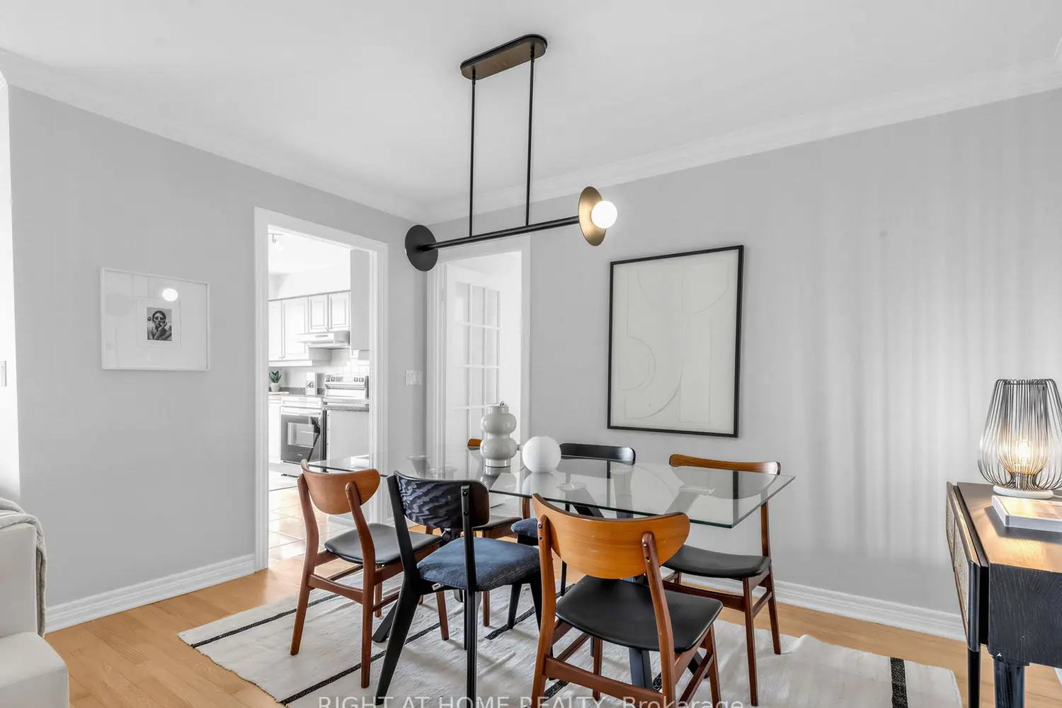18 Sommerset Way 2206 photo 3