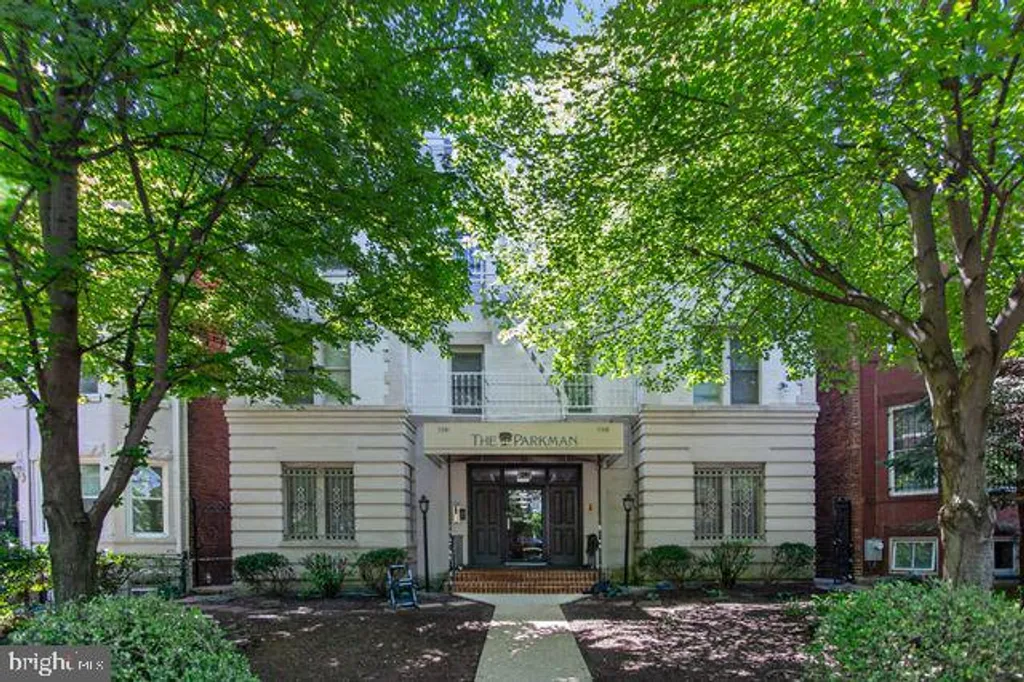 1341 East Capitol Street SE Unit 108, Washington, DC 20003