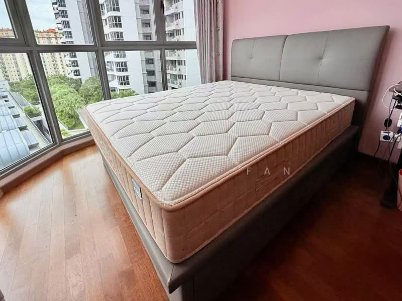 21 Tampines Avenue 8
