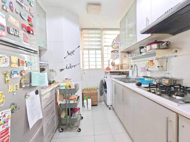 126 Serangoon Avenue 3 photo 5