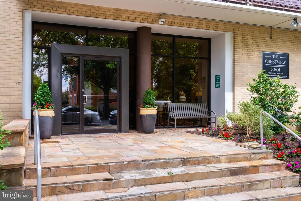3601 Wisconsin Avenue NW Unit 111, Washington, DC 20016